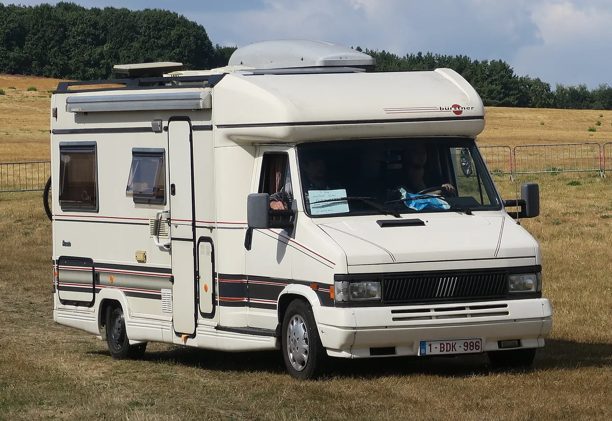 BusManiak.pl – Polski VW Grand California w nowej odsłonie. Kamper z Wrześni rusza na światowe rynki